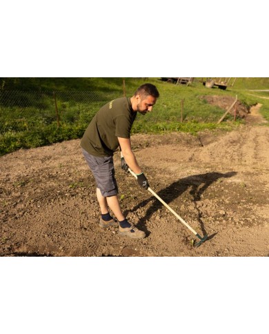 Motyčka H104/1000 • špicatá-trojzub, s násadou