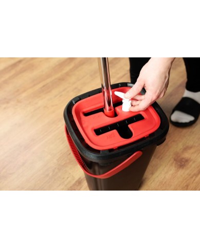 Súprava upratovacia mop QuickShine MagicHome, plochý, s 8 lit. žmýkacím vedrom, na podlahy