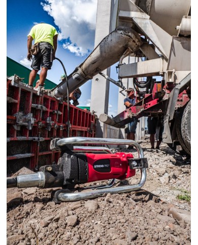 Vibrátor do betónu Strend Pro TCT0507B, 2300W, 230V, hadica 4 m