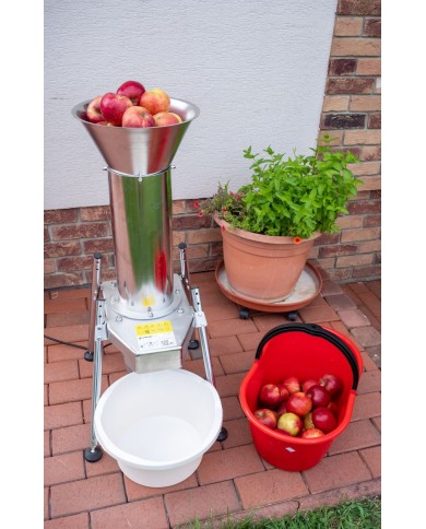 Drvič Strend Pro EFC-1, na ovocie, jablká, 1100 W, 15 lit., 400 kg/h, 55x55x104 cm