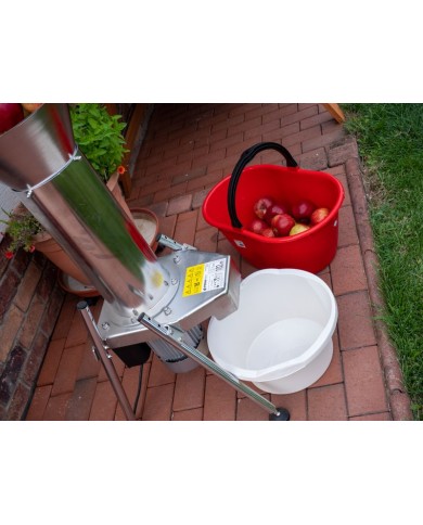 Drvič Strend Pro EFC-1, na ovocie, jablká, 1100 W, 15 lit., 400 kg/h, 55x55x104 cm