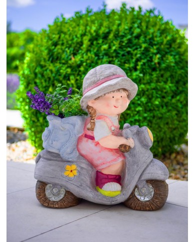Dekorácia MagicHome, Dievčatko na skútri, keramika, 36,5x17,5x37,5 cm